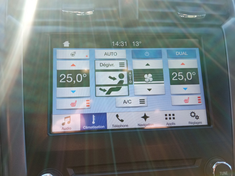 Photo 14 de l'offre de FORD MONDEO SW 2.0 TDCI 180CH TITANIUM POWERSHIFT à 16490€ chez Vianor occasions