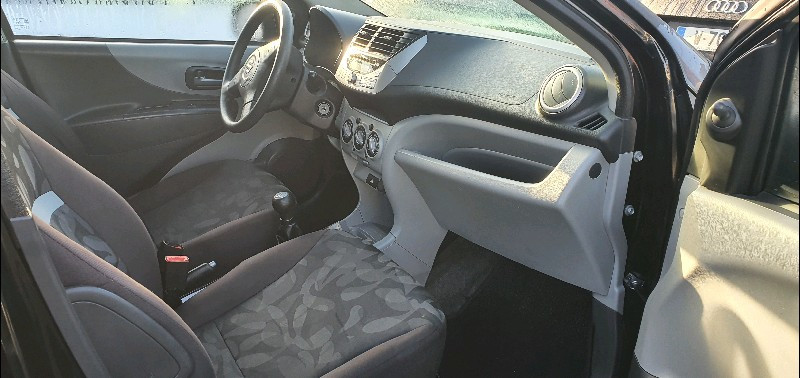Photo 9 de l'offre de SUZUKI ALTO II 1.0 à 4490€ chez Vianor occasions