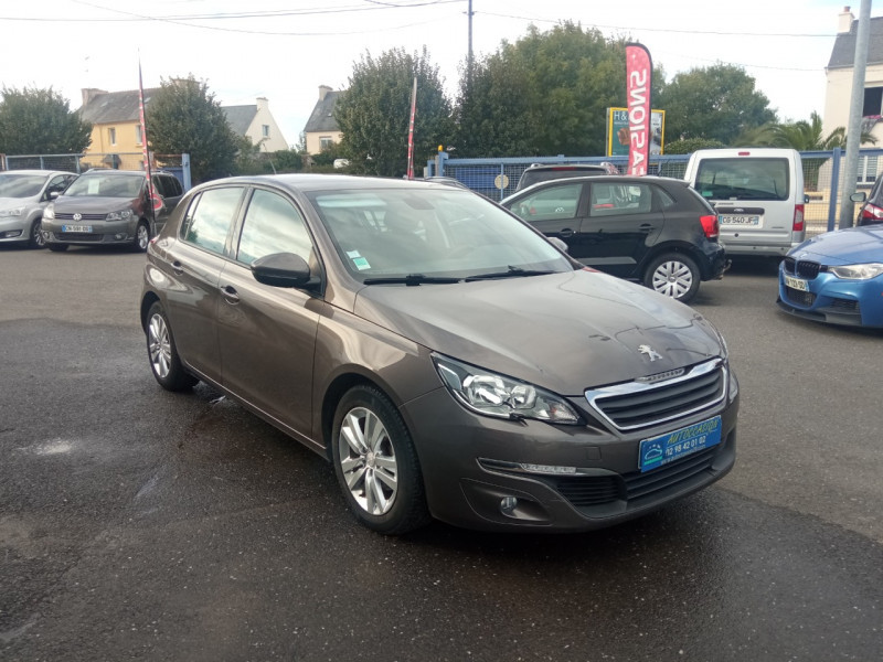 Photo 1 de l'offre de PEUGEOT 308 1.6 THP 125CH ALLURE 5P à 11490€ chez Vianor occasions
