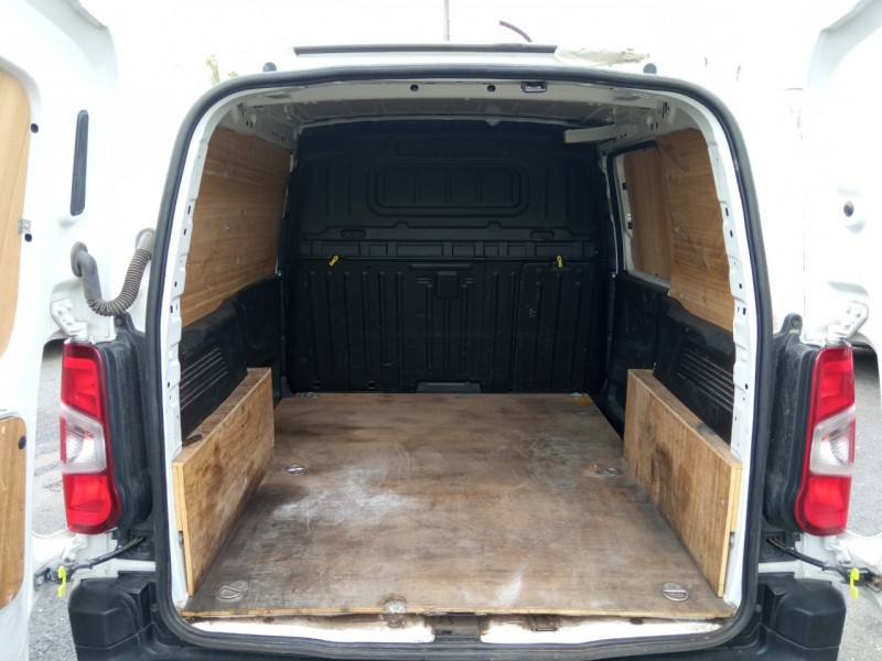 Photo 21 de l'offre de CITROEN BERLINGO BLUEHDI 100CH à 17490€ chez Vianor occasions