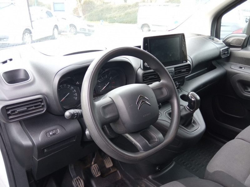 Photo 17 de l'offre de CITROEN BERLINGO BLUEHDI 100CH à 17490€ chez Vianor occasions