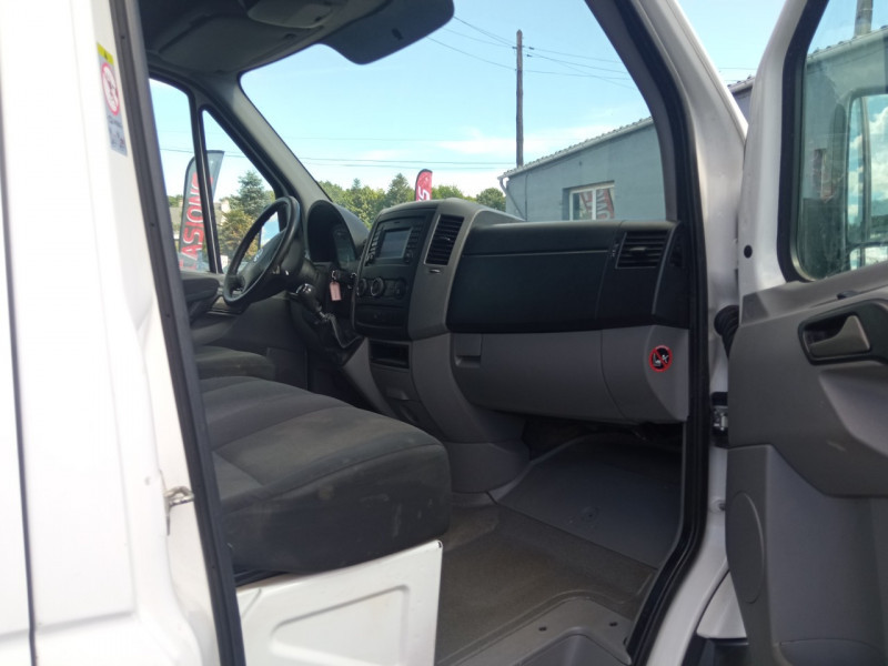 Photo 9 de l'offre de VOLKSWAGEN CRAFTER FG 35 L1H1 2.0 TDI 109CH BUSINESS LINE à 13990€ chez Vianor occasions