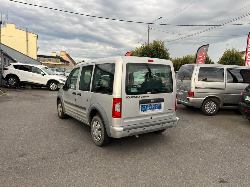 Photo 4 de l'offre de FORD TOURNEO CONNECT TPMR 1.8 TDCI 90CH FAP TREND EURO5 à 14990€ chez Vianor occasions