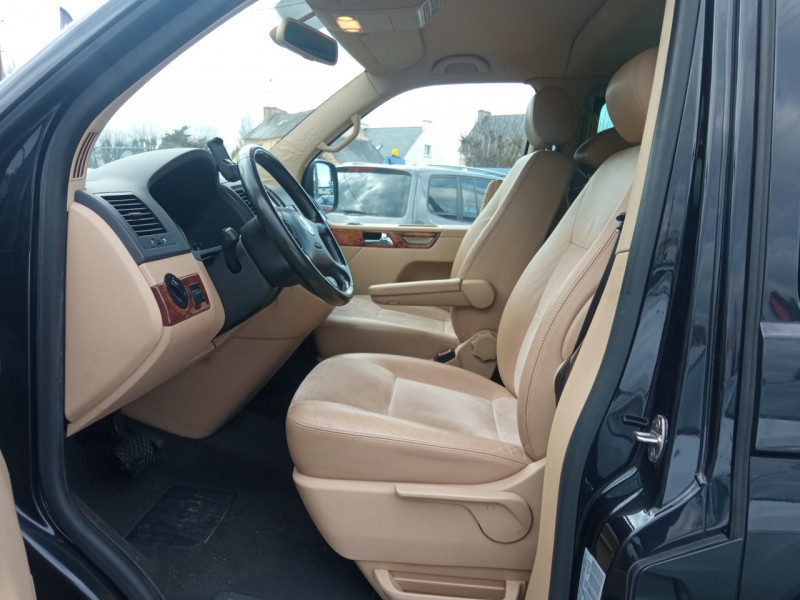 Photo 5 de l'offre de VOLKSWAGEN MULTIVAN 2.5 TDI 130CH CARAT TIPTRONIC à 29990€ chez Vianor occasions