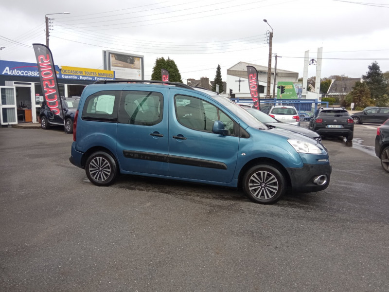 Photo 3 de l'offre de PEUGEOT PARTNER TEPEE 1.6 HDI75 FAP ACCESS 5P à 10490€ chez Vianor occasions