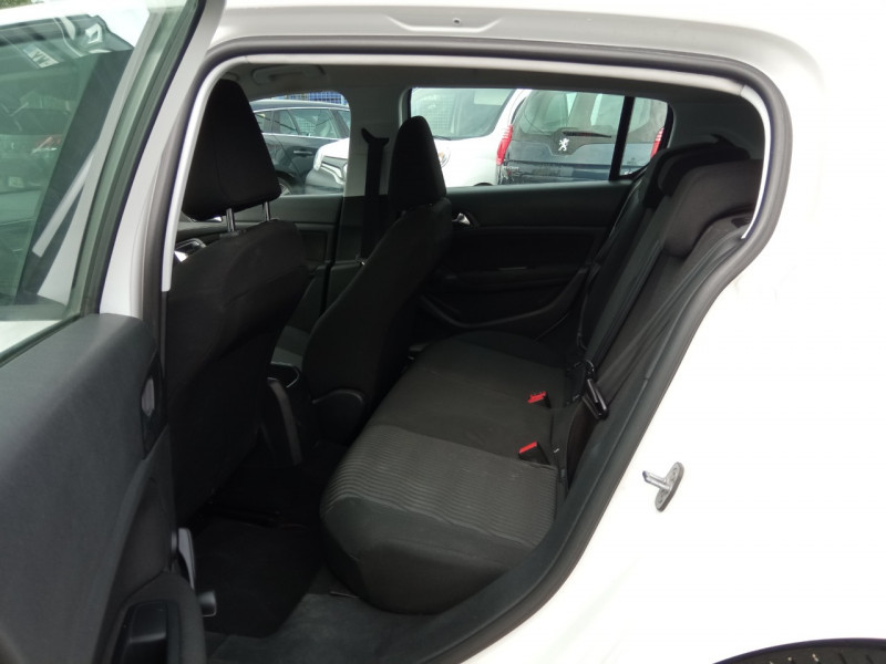 Photo 11 de l'offre de PEUGEOT 308 1.6 HDI FAP 92CH ACCESS 5P à 9490€ chez Vianor occasions
