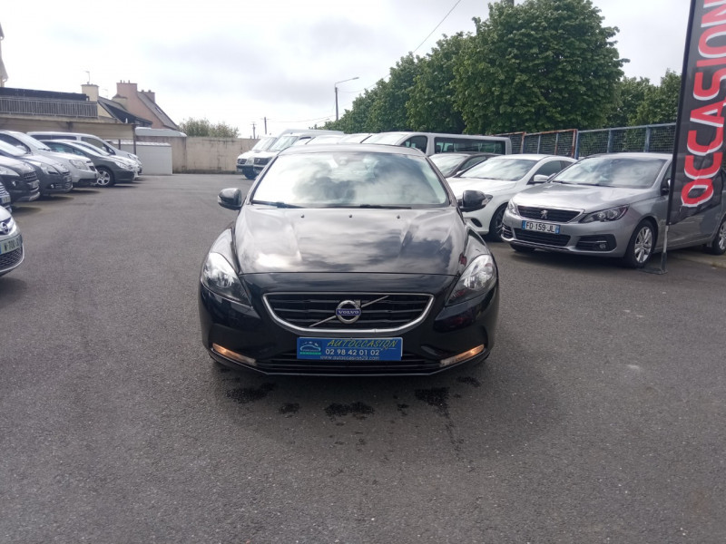 Photo 2 de l'offre de VOLVO V40 D2 115CH START&STOP KINETIC à 9490€ chez Vianor occasions