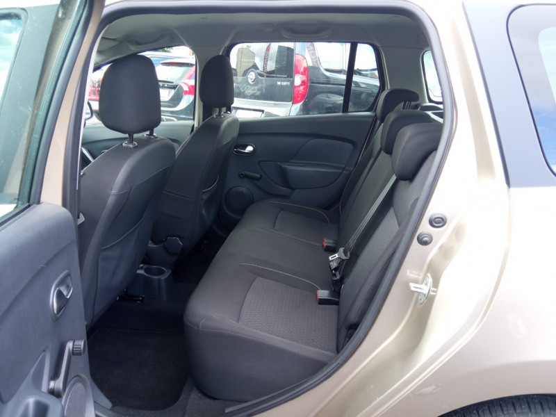 Photo 11 de l'offre de DACIA LOGAN MCV 0.9 TCE 90CH ESSENTIEL - 19 à 13490€ chez Vianor occasions