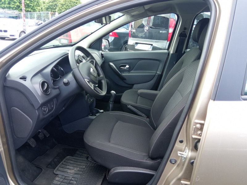 Photo 9 de l'offre de DACIA LOGAN MCV 0.9 TCE 90CH ESSENTIEL - 19 à 13490€ chez Vianor occasions
