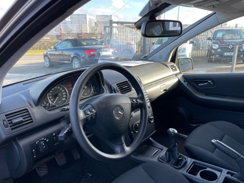Photo 4 de l'offre de MERCEDES-BENZ CLASSE A 160 CDI CLASSIC à 6990€ chez Vianor occasions