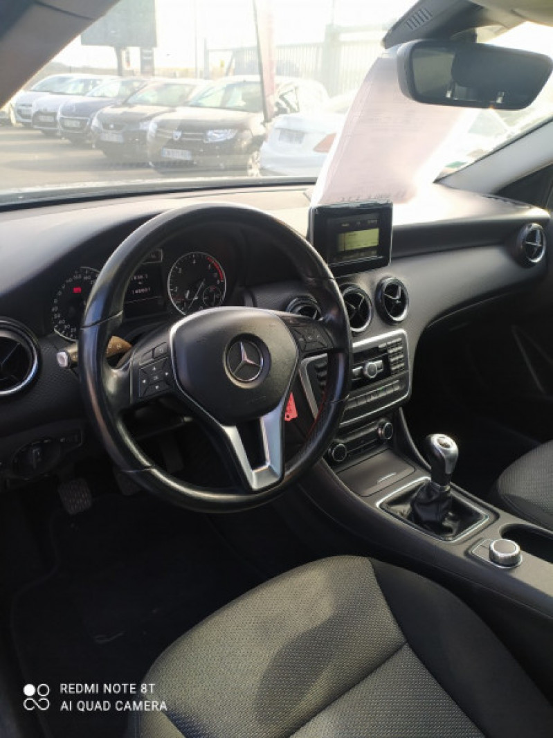 Photo 11 de l'offre de MERCEDES-BENZ CLASSE A (W176) 180 CDI INSPIRATION à 12990€ chez Vianor occasions