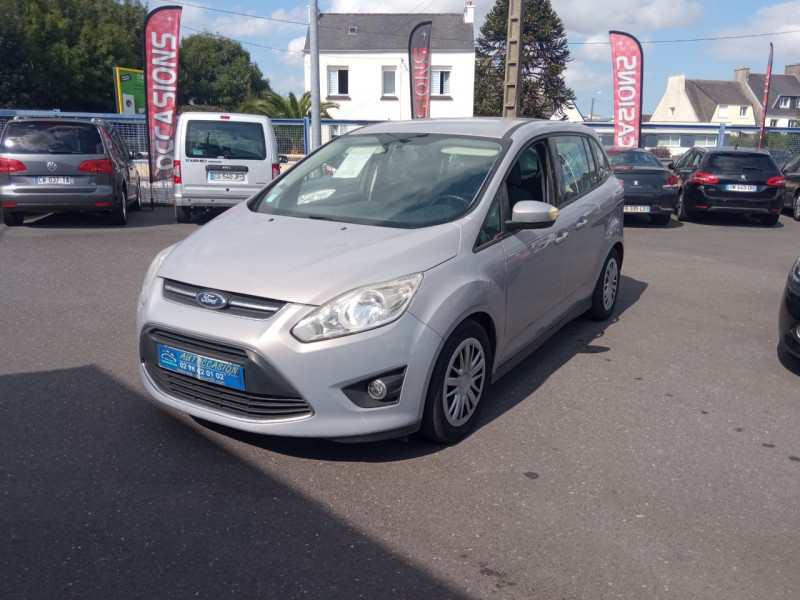 Photo 1 de l'offre de FORD GRAND C-MAX 1.6 TDCI 95CH FAP BUSINESS NAV à 7990€ chez Vianor occasions