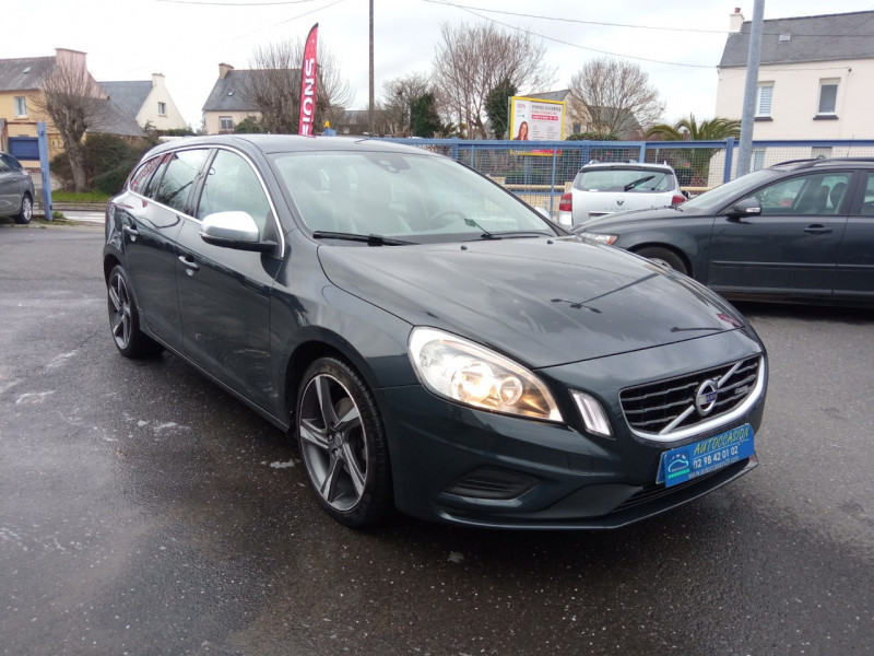 Photo 4 de l'offre de VOLVO V60 D3 136CH START&STOP R-DESIGN à 13490€ chez Vianor occasions