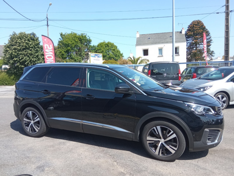 Photo 4 de l'offre de PEUGEOT 5008 2.0 BLUEHDI 150CH ALLURE S&S à 22990€ chez Vianor occasions