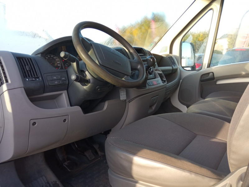 Photo 6 de l'offre de CITROEN JUMPER FG 30 L2H2 HDI100 CFT à 11490€ chez Vianor occasions
