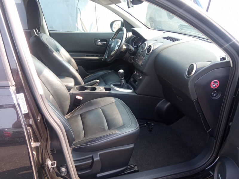 Photo 12 de l'offre de NISSAN QASHQAI 1.5 DCI 110CH FAP TEKNA à 10490€ chez Vianor occasions