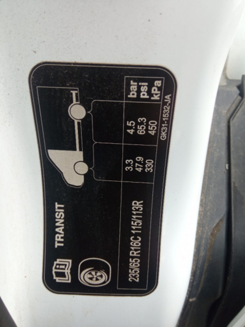 Photo 8 de l'offre de FORD TRANSIT 2.0 TDCI 130 AMBIENTE PORTE VOITURE DEPANNEUSE à 26990€ chez Vianor occasions