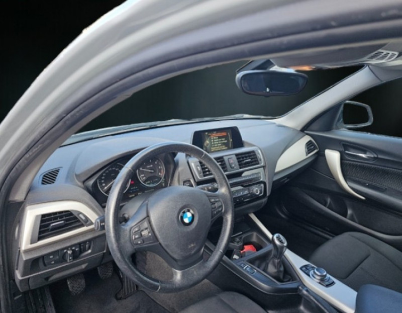 Photo 8 de l'offre de BMW SERIE 1 (F21/F20) 116D 116CH BUSINESS 5P à 14990€ chez Vianor occasions