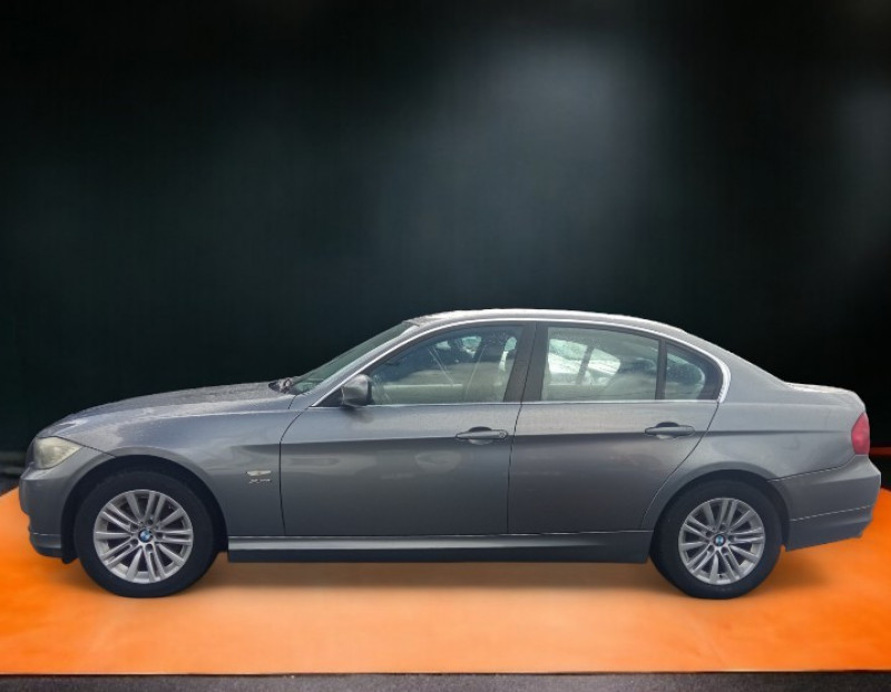Photo 5 de l'offre de BMW SERIE 3 (E90) 320XDA 177CH LUXE à 10490€ chez Vianor occasions
