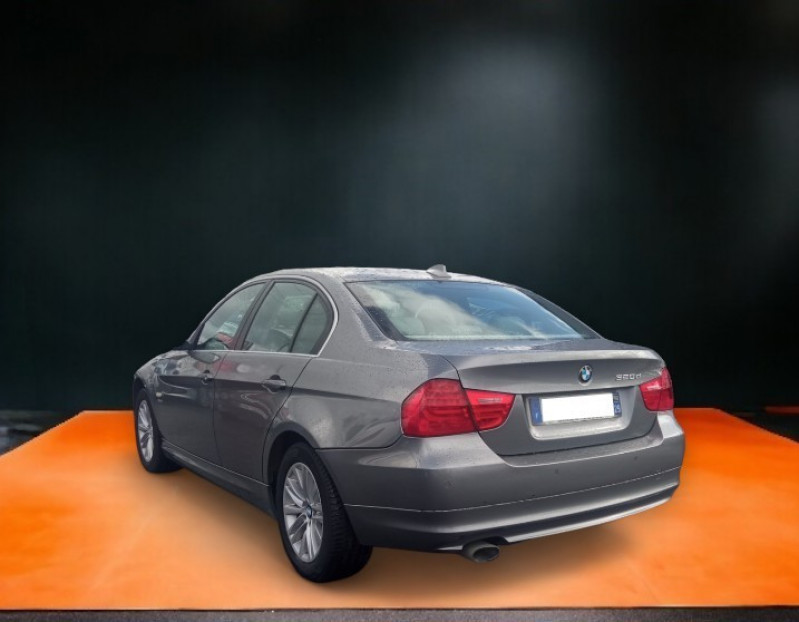 Photo 3 de l'offre de BMW SERIE 3 (E90) 320XDA 177CH LUXE à 9490€ chez Vianor occasions