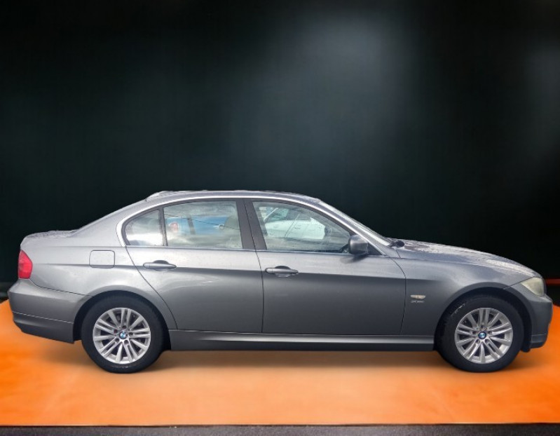 Photo 6 de l'offre de BMW SERIE 3 (E90) 320XDA 177CH LUXE à 9490€ chez Vianor occasions