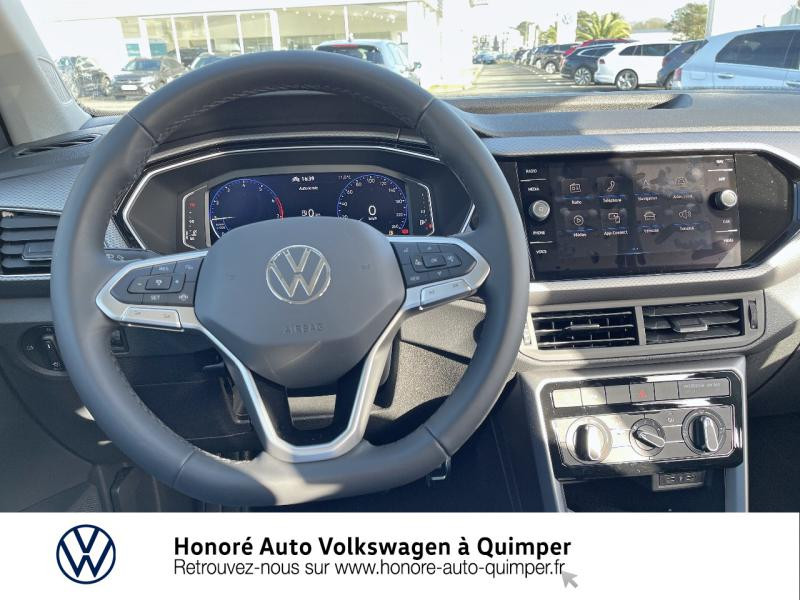 Photo 11 de l'offre de VOLKSWAGEN T-Cross 1.0 TSI 95ch Active à 21900€ chez Honore Auto - Volkswagen Quimper