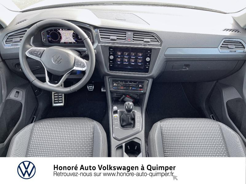 Photo 7 de l'offre de VOLKSWAGEN Tiguan 2.0 TDI 150ch Active à 38900€ chez Honore Auto - Volkswagen Quimper