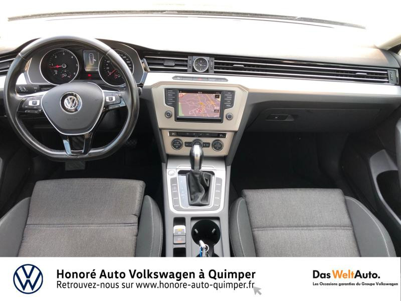 Photo 8 de l'offre de VOLKSWAGEN Passat SW 1.6 TDI 120ch BlueMotion Technology Connect DSG7 à 14990€ chez Honore Auto - Volkswagen Quimper