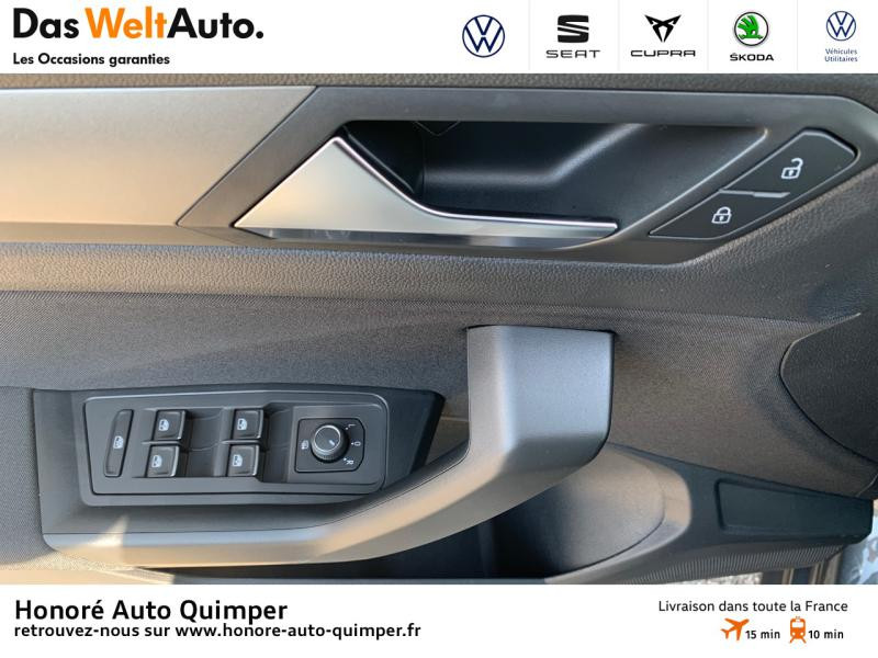 Photo 11 de l'offre de VOLKSWAGEN T-Roc 1.00 TSI 115 STYLE à 27990€ chez Honore Auto - Volkswagen Quimper