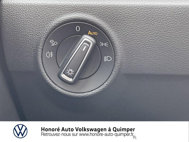 Photo 12 de l'offre de VOLKSWAGEN T-Roc 2.0 TDI 150ch R-Line DSG7 à 37900€ chez Honore Auto - Volkswagen Quimper