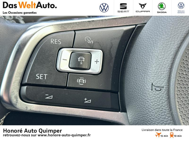Photo 18 de l'offre de VOLKSWAGEN T-Roc 1.5 TSI EVO 150ch R-Line DSG7 S&S à 32990€ chez Honore Auto - Volkswagen Quimper