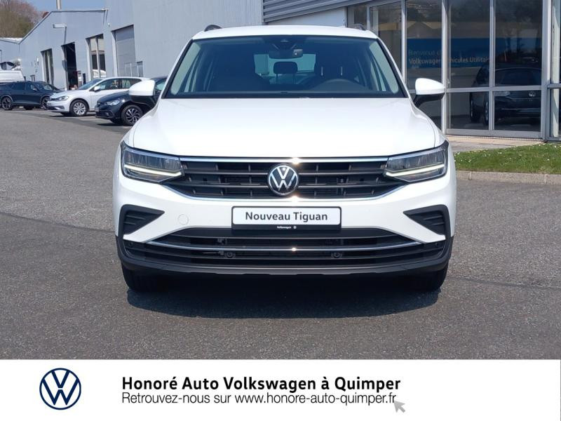 Photo 21 de l'offre de VOLKSWAGEN Tiguan 2.0 TDI 150ch Life Business DSG7 à 41500€ chez Honore Auto - Volkswagen Quimper