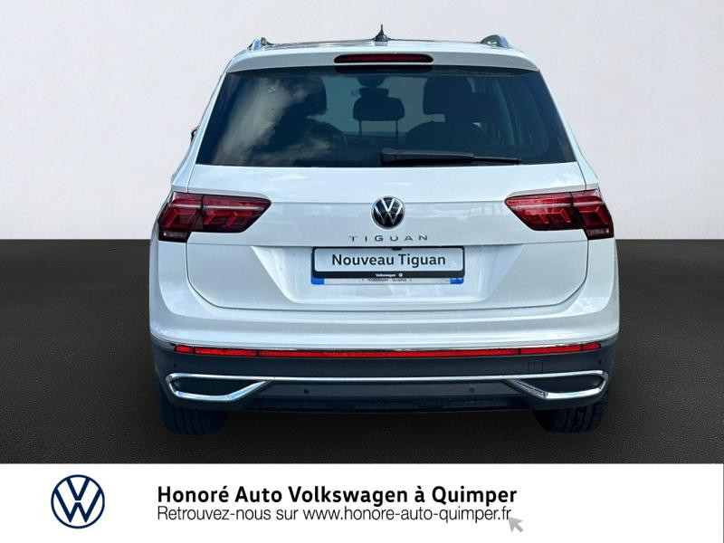 Photo 5 de l'offre de VOLKSWAGEN Tiguan 2.0 TDI 150ch Elegance DSG7 à 49900€ chez Honore Auto - Volkswagen Quimper