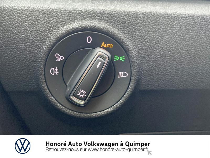 Photo 20 de l'offre de VOLKSWAGEN T-Roc 2.0 TDI 150ch R-Line DSG7 à 43900€ chez Honore Auto - Volkswagen Quimper