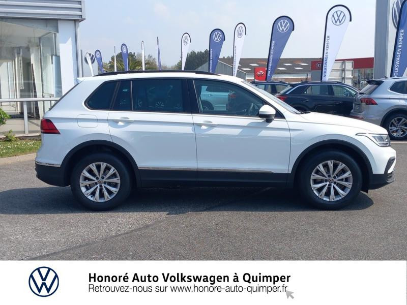 Photo 22 de l'offre de VOLKSWAGEN Tiguan 2.0 TDI 150ch Life Business DSG7 à 41500€ chez Honore Auto - Volkswagen Quimper
