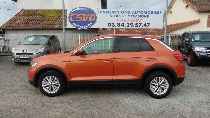 Photo 12 de l'offre de VOLKSWAGEN T-ROC PNEUS 4SAISONS 1.6 TDI 115CH LOUNGE S&S à 23990€ chez CSVO