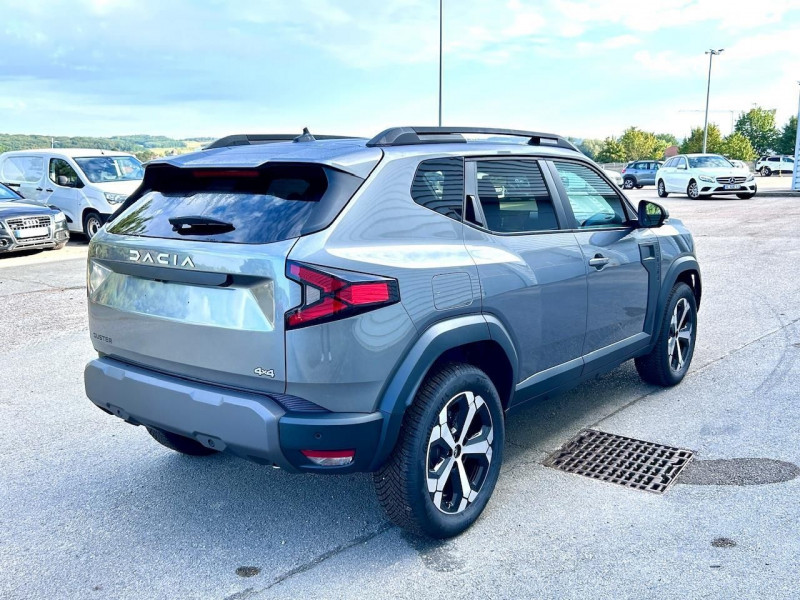 Photo 18 de l'offre de DACIA DUSTER 1.2 TCE 130CH JOURNEY 4X4 à 28490€ chez CSVO