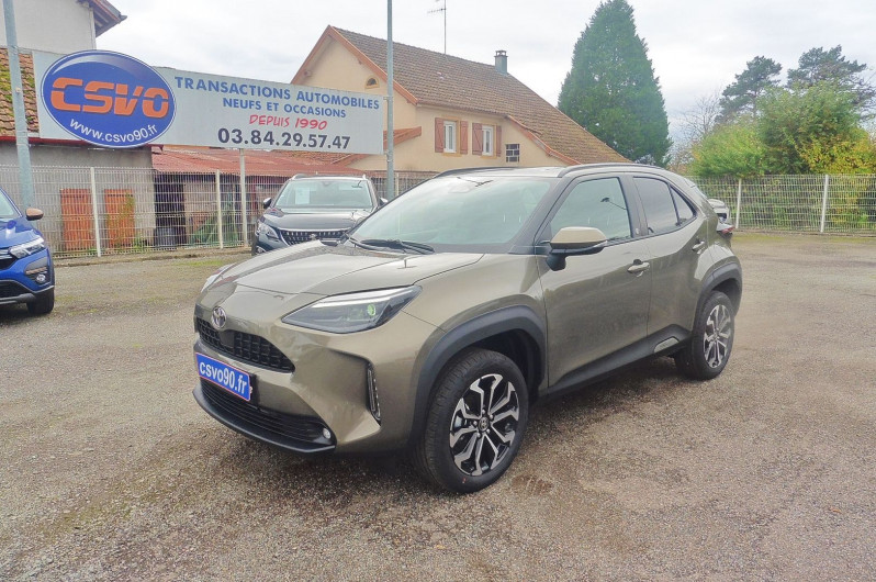 Photo 1 de l'offre de TOYOTA YARIS CROSS 1.5-I-VVT-IE HYBRID 130CH TEAM DEUTSCHLAND à 27990€ chez CSVO