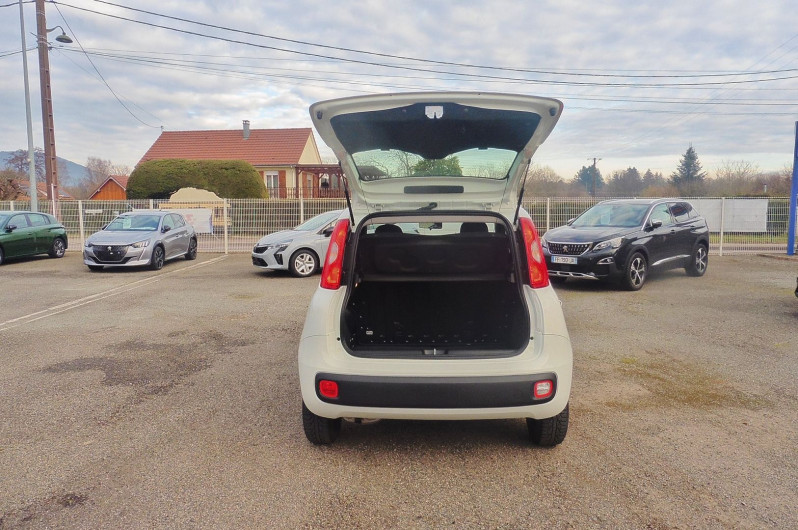 Photo 11 de l'offre de FIAT PANDA 1.2 8V 69CH POP à 8460€ chez CSVO