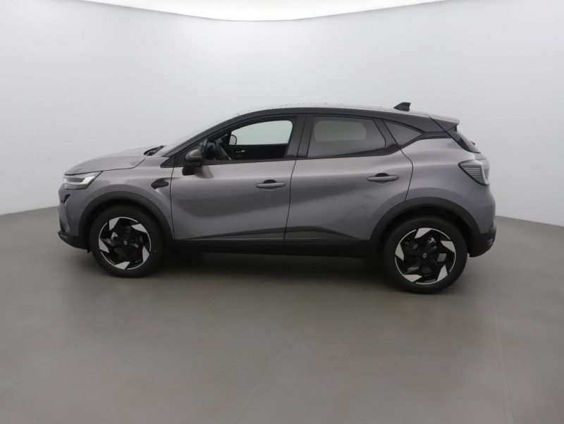 Photo 10 de l'offre de RENAULT CAPTUR II 1.3 TCE MILD HYBRID 140CH TECHNO à 24990€ chez CSVO