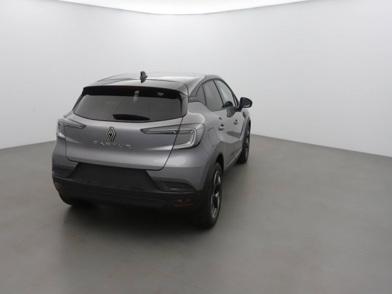 Photo 11 de l'offre de RENAULT CAPTUR II 1.3 TCE MILD HYBRID 140CH TECHNO à 24990€ chez CSVO