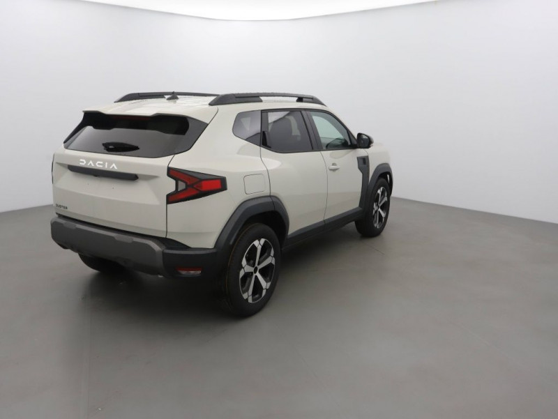 Photo 13 de l'offre de DACIA DUSTER 1.2 TCE 130CH JOURNEY 4X2 à 26990€ chez CSVO