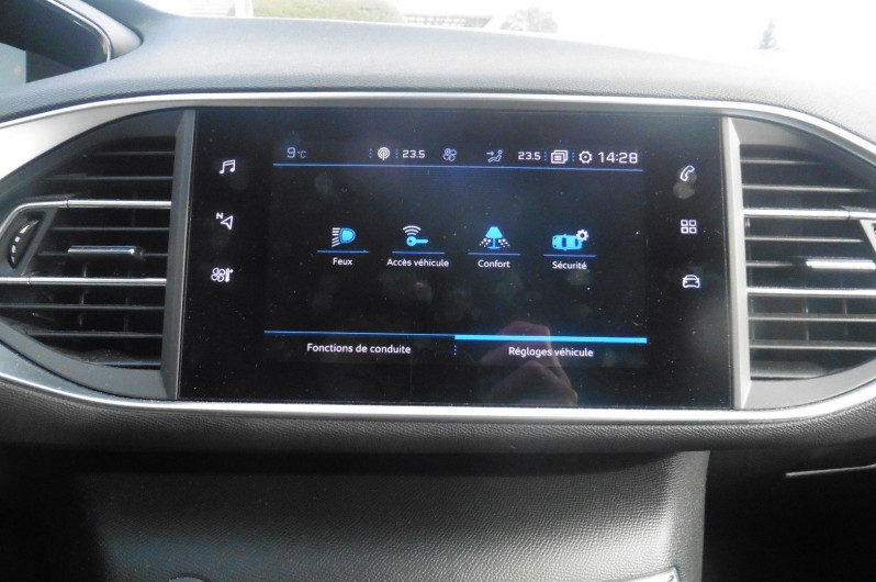 Photo 9 de l'offre de PEUGEOT 308 1.2 PURETECH 110CH S&S ACTIVE PACK à 13460€ chez CSVO