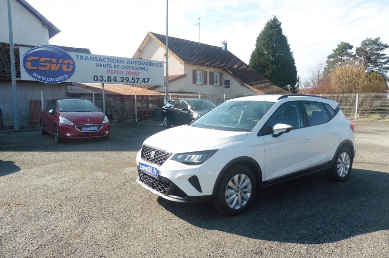 Seat ARONA +ATTELAGE 1.0 TSI 95CH REFERENCE Essence BLANC Occasion à vendre