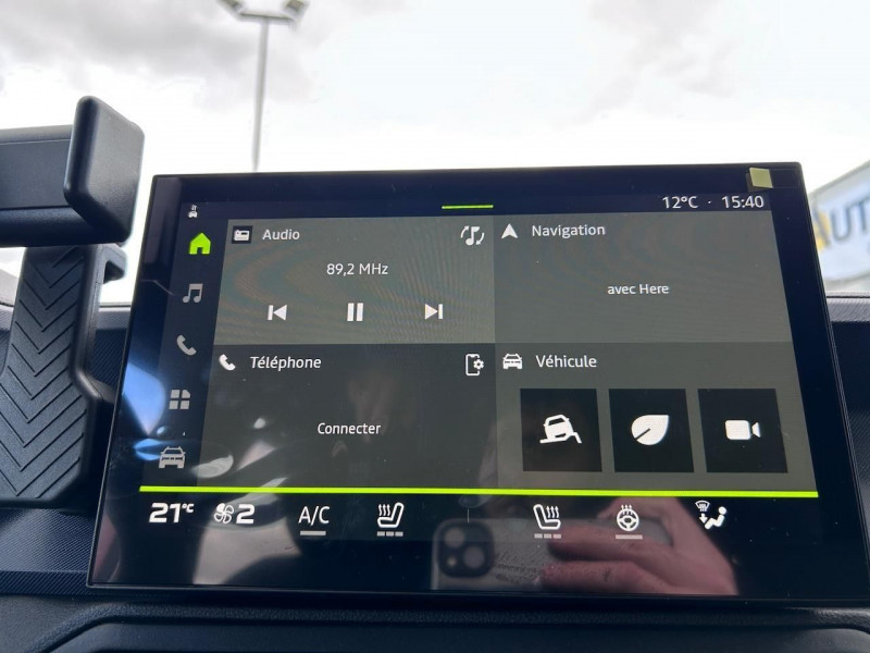 Photo 7 de l'offre de DACIA DUSTER 1.2 TCE MILD HYBRID 130CH JOURNEY 4X4 à 28990€ chez CSVO