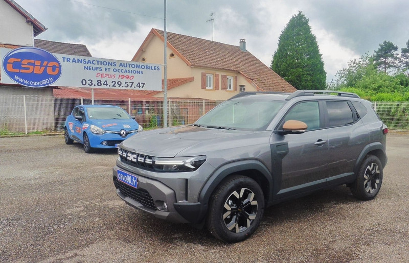 Dacia DUSTER 1.2 TCE MILD HYBRID 130CH EXTREME 4X2 Essence GRIS SCHISTE Neuf à vendre