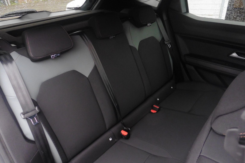 Photo 11 de l'offre de DACIA DUSTER 1.2 TCE MILD HYBRID 130CH EXTREME 4X2 à 25490€ chez CSVO