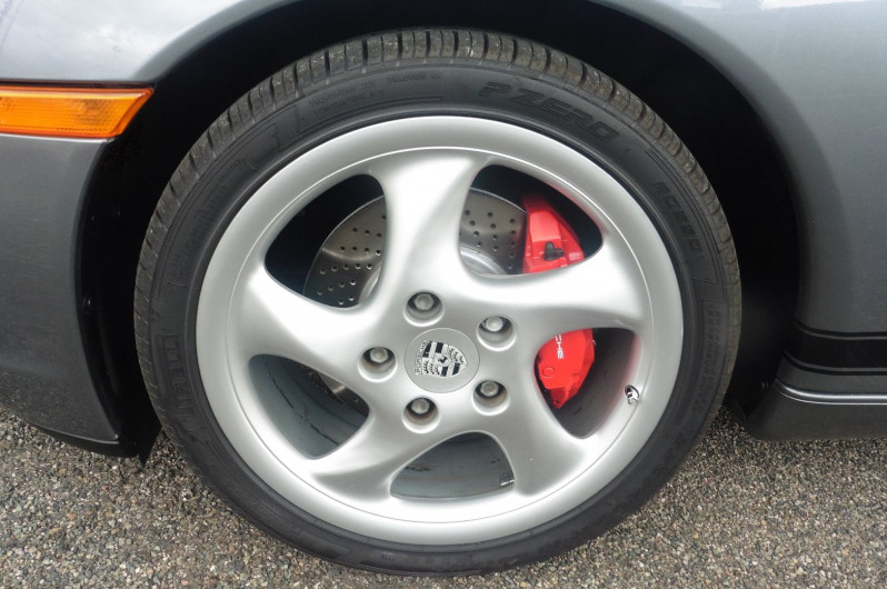 Photo 14 de l'offre de PORSCHE BOXSTER (986) 3.2 S à 24860€ chez CSVO