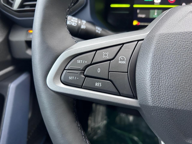 Photo 16 de l'offre de DACIA DUSTER 1.6 HYBRID 140CH JOURNEY à 29980€ chez CSVO