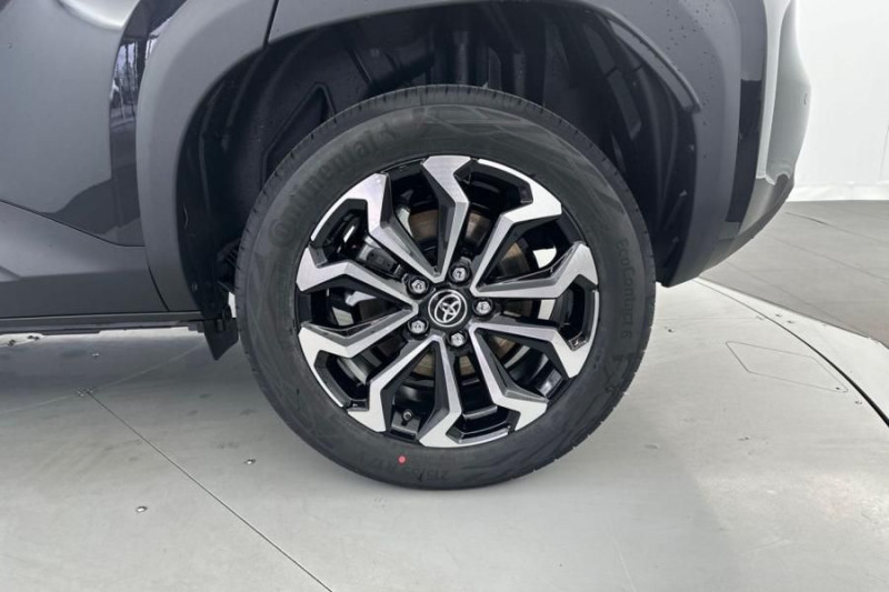 Photo 18 de l'offre de TOYOTA YARIS CROSS HYBRIDE 1.5 116HP 2WD ACTIVE PLUS à 26990€ chez CSVO
